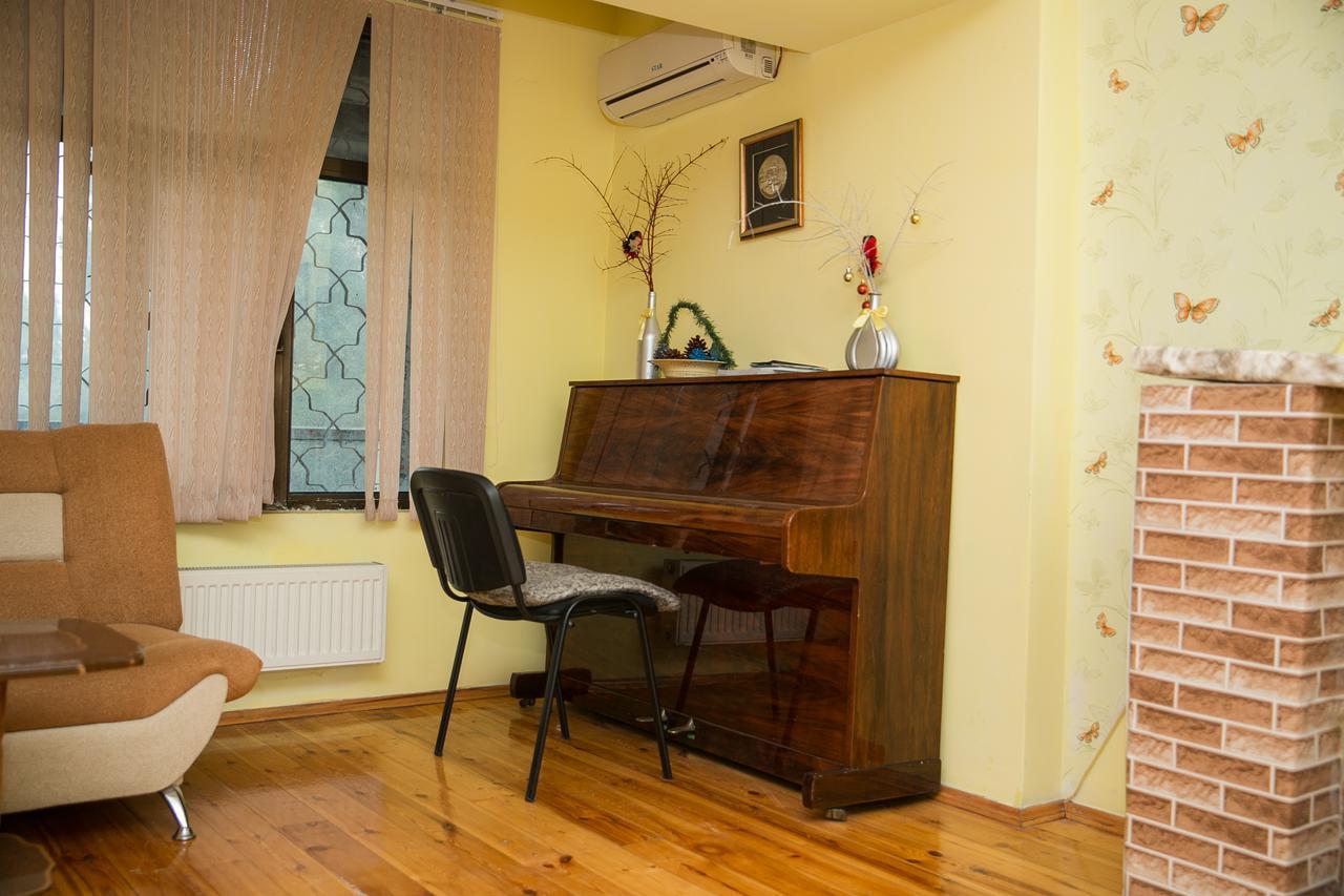 Highland Park Hostel 巴库 外观 照片