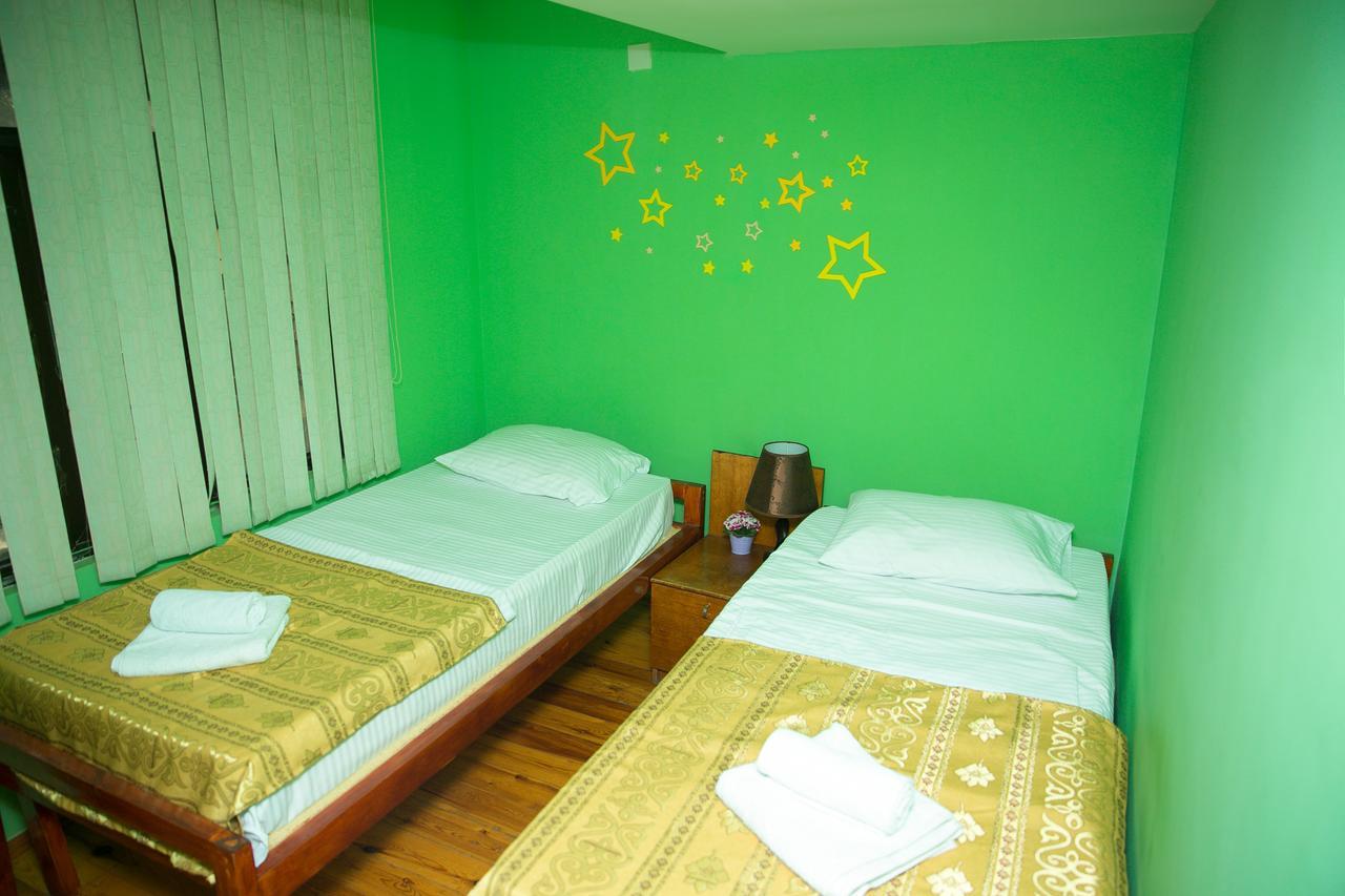 Highland Park Hostel 巴库 外观 照片
