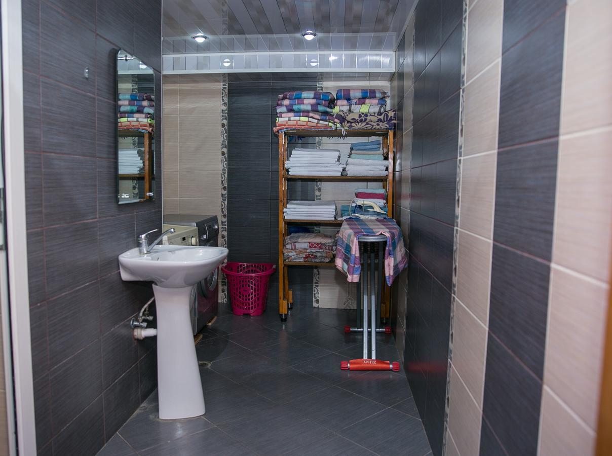 Highland Park Hostel 巴库 外观 照片